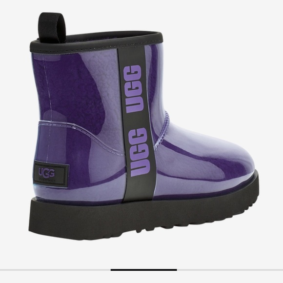 SOLD! UGG mini classics clear - Picture 2 of 10
